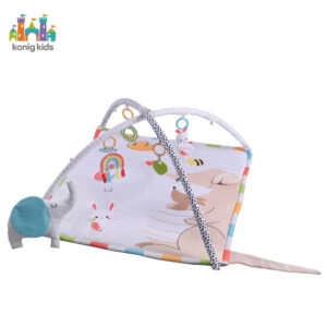 קוניג קידס – משטח פעילות וקשת לתינוק קנגורו
